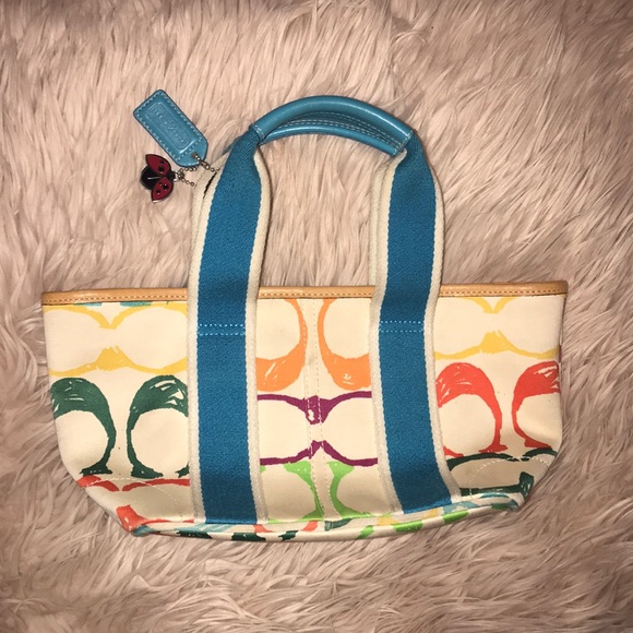 Small Coach Tote - Picture 2 of 3